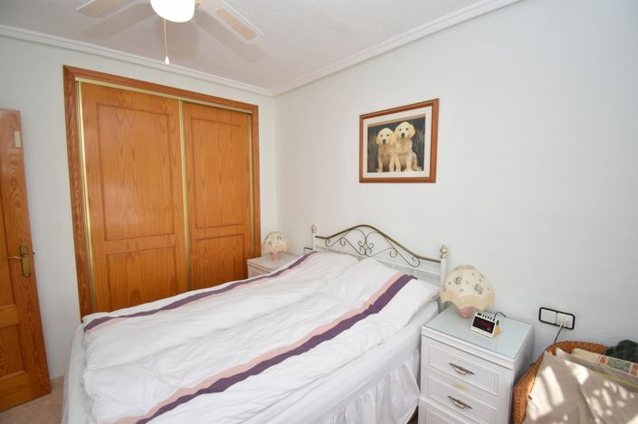 Image No.10-3 Bed Townhouse for sale