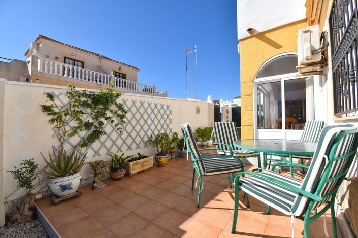 Image No.24-3 Bed Townhouse for sale