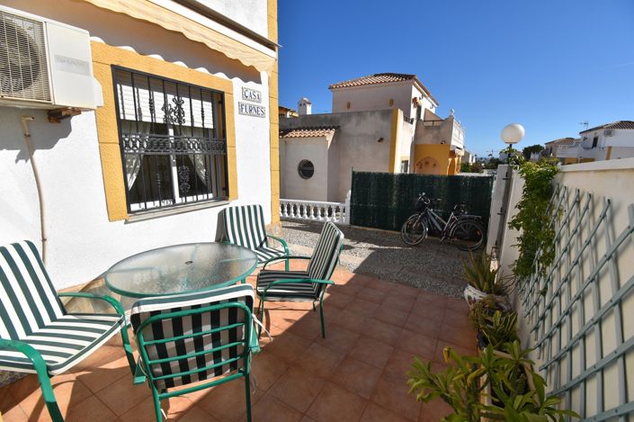 Image No.26-3 Bed Townhouse for sale