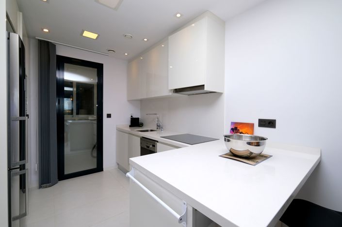 Image No.8-2 Bed Property for sale