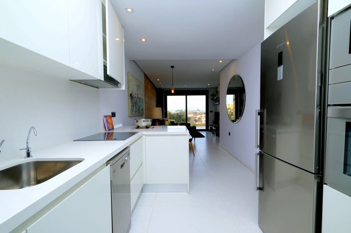 Image No.9-2 Bed Property for sale