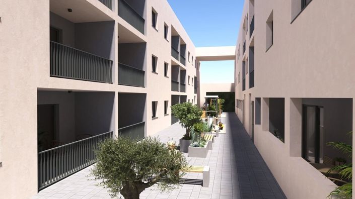 Image No.13-3 Bed Property for sale