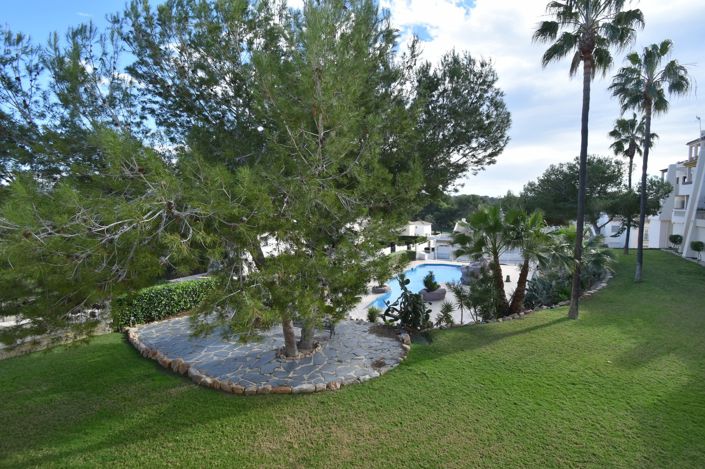 Image No.21-2 Bed Property for sale