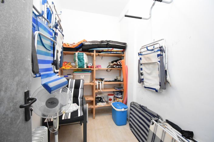 Image No.25-2 Bed Property for sale