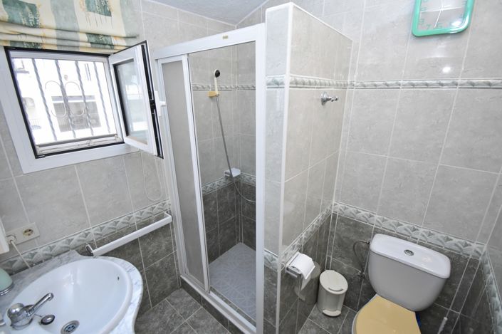 Image No.21-2 Bed Townhouse for sale