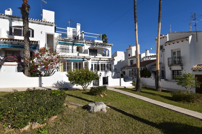 Image No.34-2 Bed Townhouse for sale