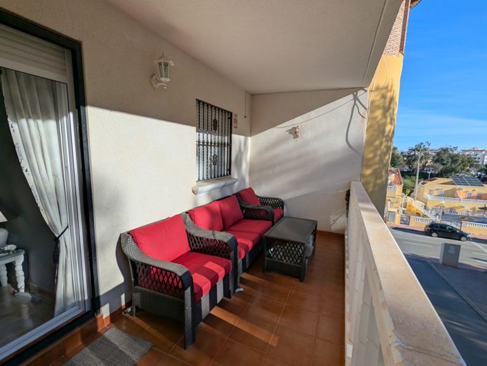 Image No.18-2 Bed Property for sale