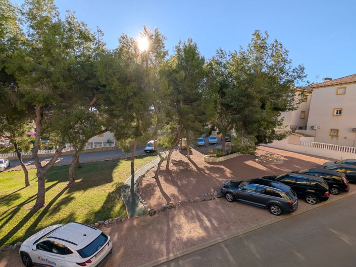 Image No.19-2 Bed Property for sale