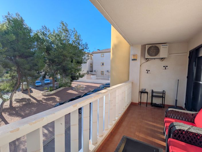 Image No.21-2 Bed Property for sale