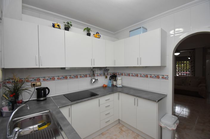 Image No.5-2 Bed Property for sale