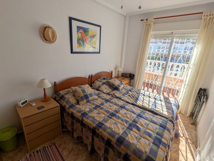 Image No.14-2 Bed Townhouse for sale