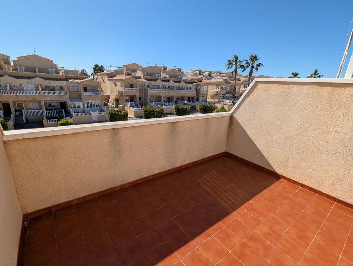 Image No.17-2 Bed Townhouse for sale