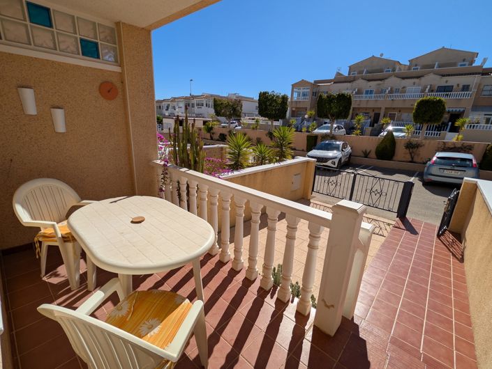 Image No.19-2 Bed Townhouse for sale