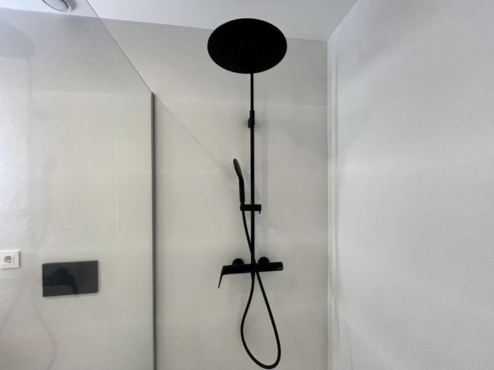 Image No.14-3 Bed Property for sale