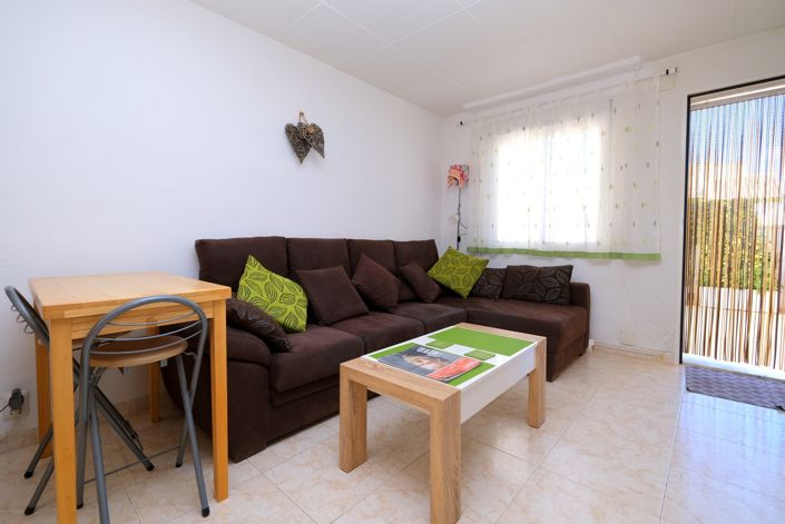 Image No.5-2 Bed Townhouse for sale