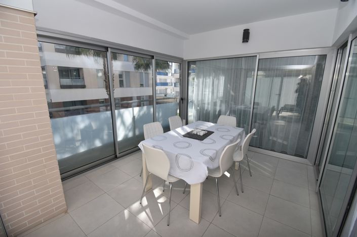 Image No.21-2 Bed Property for sale