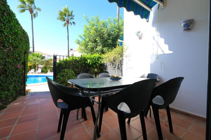 Image No.18-2 Bed Townhouse for sale