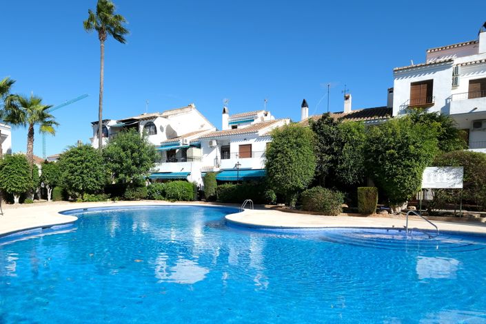 Image No.19-2 Bed Townhouse for sale