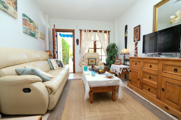 Image No.4-2 Bed Townhouse for sale