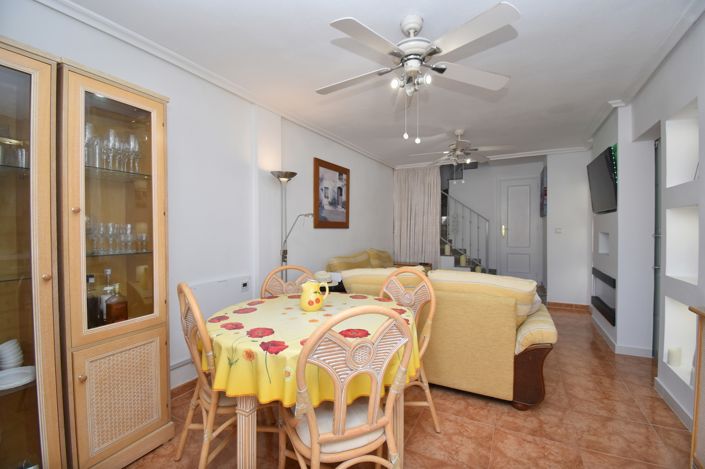 Image No.5-3 Bed Townhouse for sale