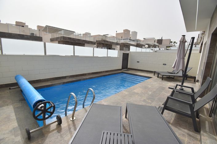 Image No.2-Villa de 3 chambres à vendre à Villamartin