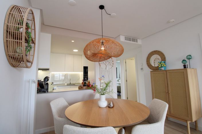 Image No.13-2 Bed Property for sale