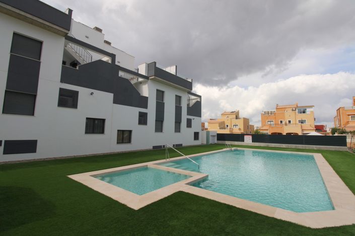 Image No.2-2 Bed Property for sale