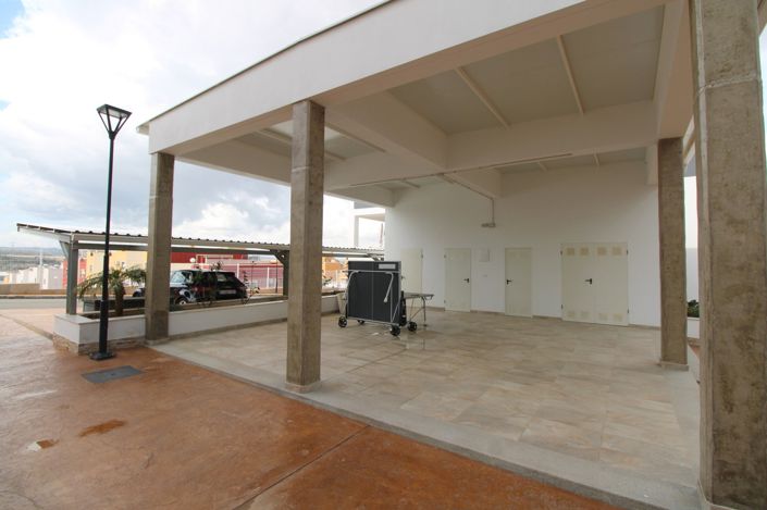 Image No.31-2 Bed Property for sale