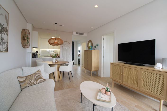 Image No.8-2 Bed Property for sale