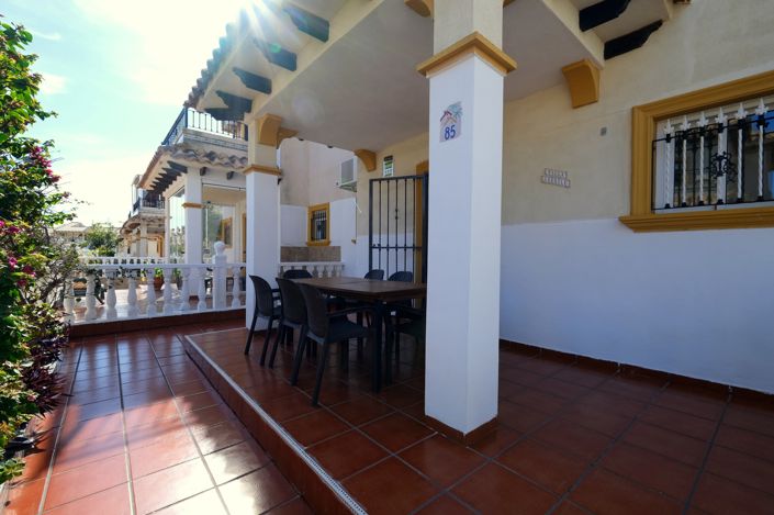 Image No.3-2 Bed Townhouse for sale