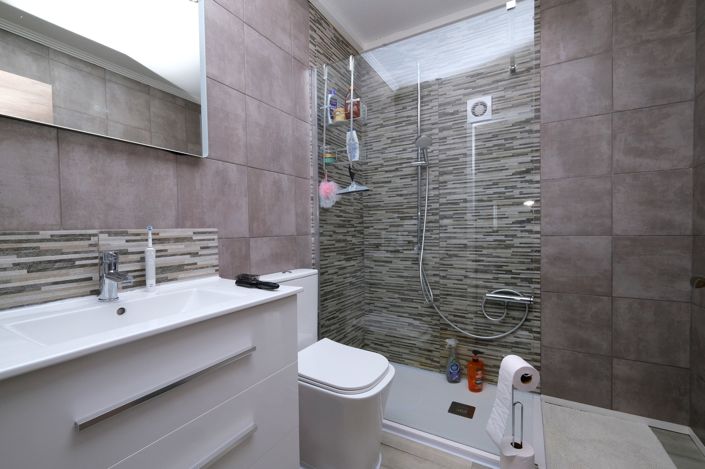 Image No.12-3 Bed Villa for sale