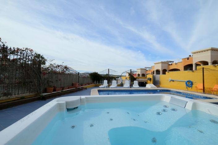 Image No.18-3 Bed Villa for sale