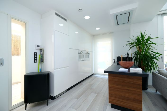 Image No.10-3 Bed Villa for sale