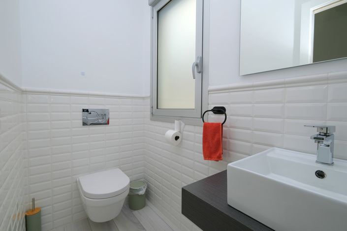 Image No.15-3 Bed Villa for sale