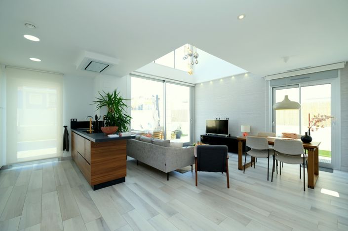 Image No.4-3 Bed Villa for sale