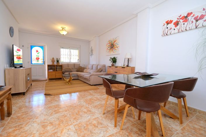 Image No.6-2 Bed Villa for sale