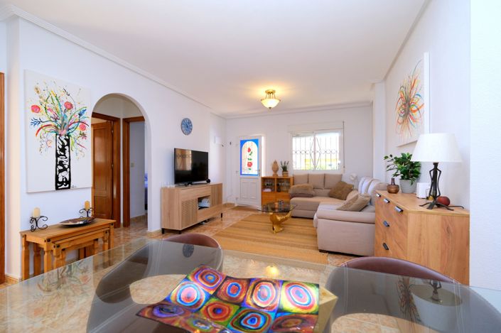 Image No.9-2 Bed Villa for sale