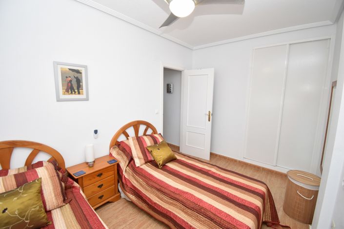 Image No.14-2 Bed Property for sale