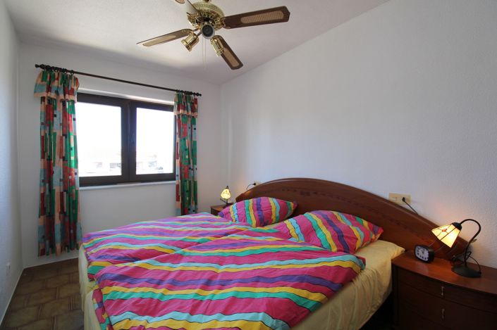 Image No.4-2 Bed Property for sale