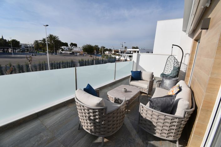 Image No.19-4 Bed Villa for sale