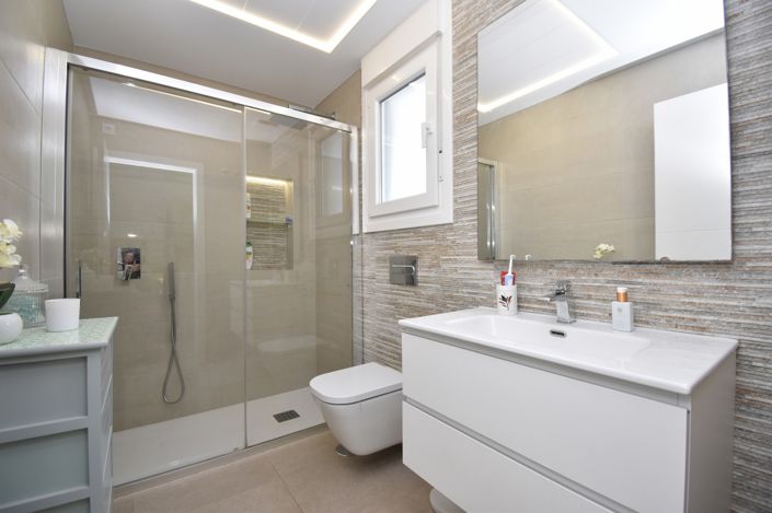 Image No.21-4 Bed Villa for sale