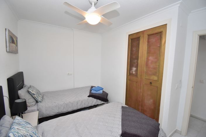 Image No.15-2 Bed Property for sale