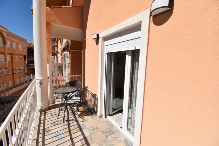 Image No.20-2 Bed Property for sale