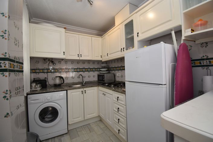 Image No.4-2 Bed Property for sale