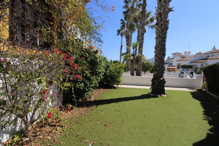 Image No.19-2 Bed Property for sale