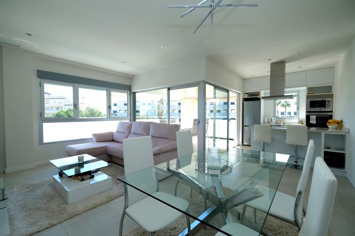 Image No.5-2 Bed Property for sale