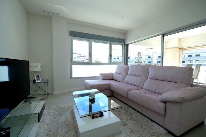 Image No.7-2 Bed Property for sale