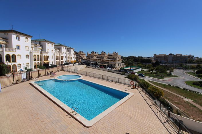 Image No.15-2 Bed Apartment for sale