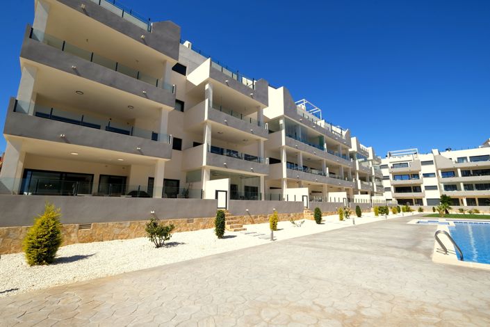 Image No.2-3 Bed Property for sale