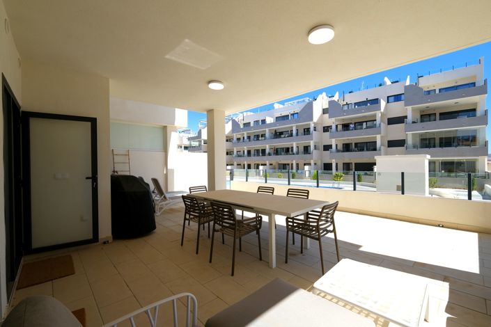 Image No.20-3 Bed Property for sale